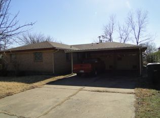 4724 Ridgeway Dr, Del City, OK 73115