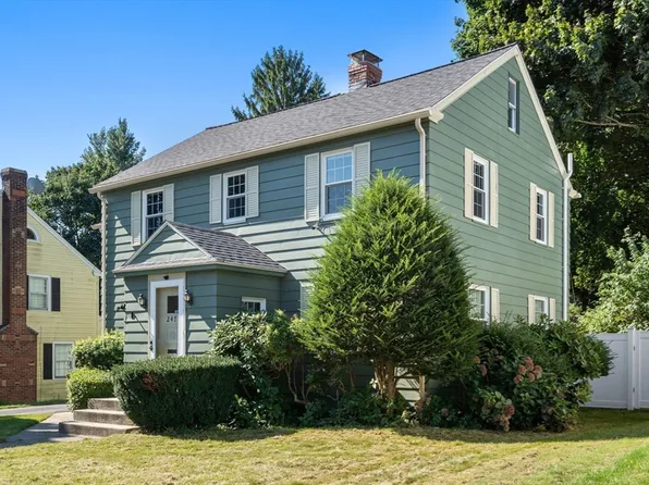 247 May St, Worcester, MA 01602