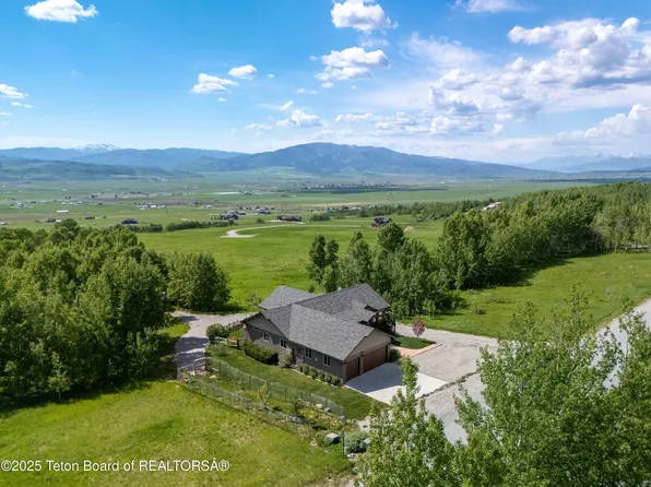 397 Dogwood Dr, Star Valley Ranch, WY 83127