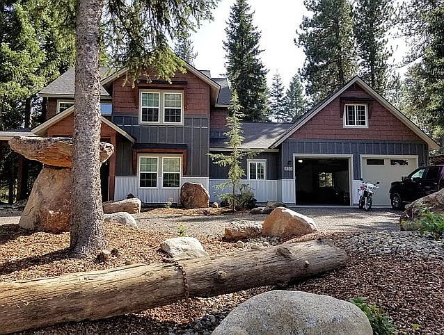 1st image of 810 Aspen Aly