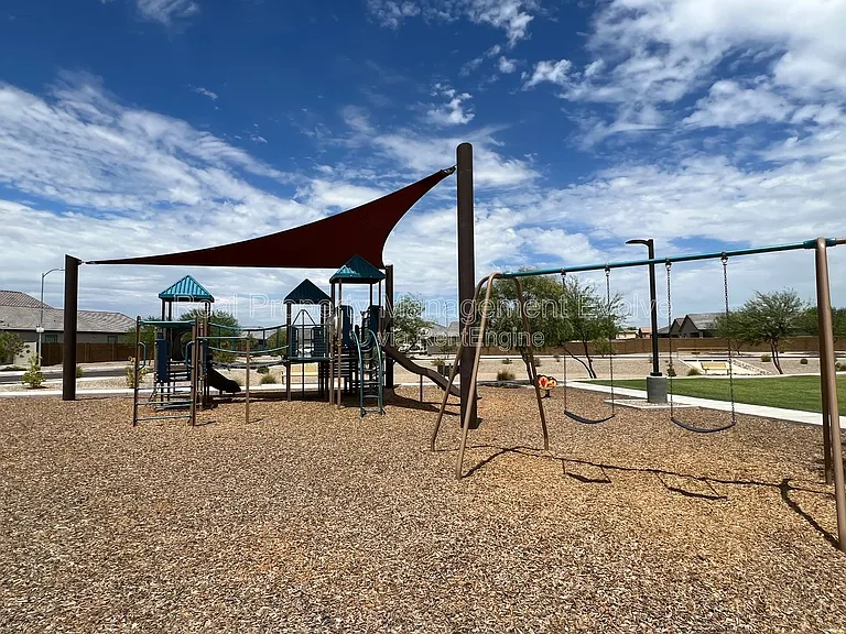 6450 W Magdalena Ln — Photo 28