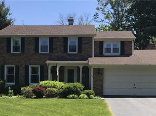 76 Byeberry Ct, East Aurora, NY 14052