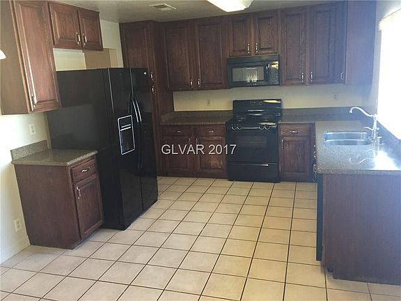 4th image of 2416 Bay Meadows Cir