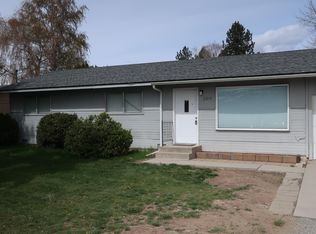 2215 Grant Rd, East Wenatchee, WA 98802