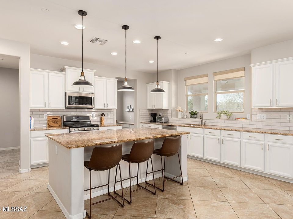 1st image of 479 E Basket Carrier Way