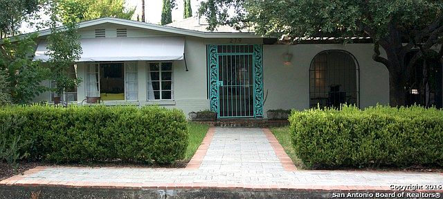1st image of 279 Forrest Hill Dr