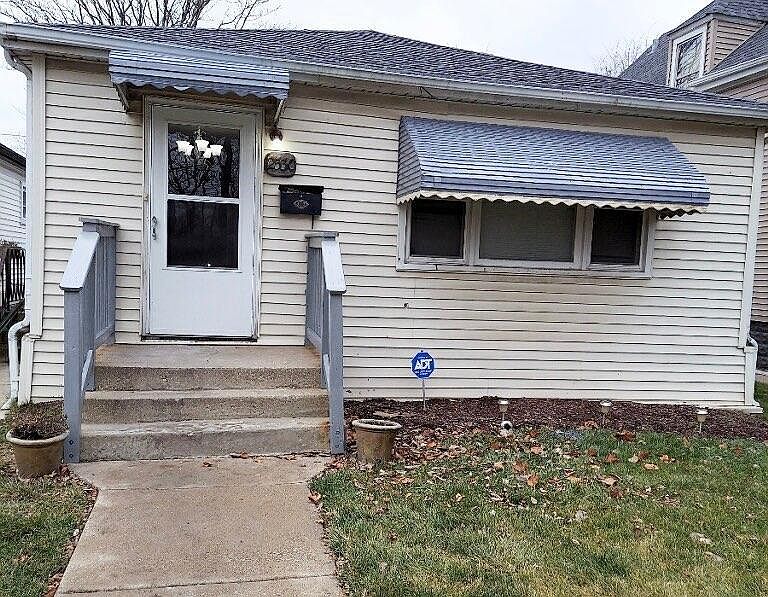 1st image of 12530 S Wood St