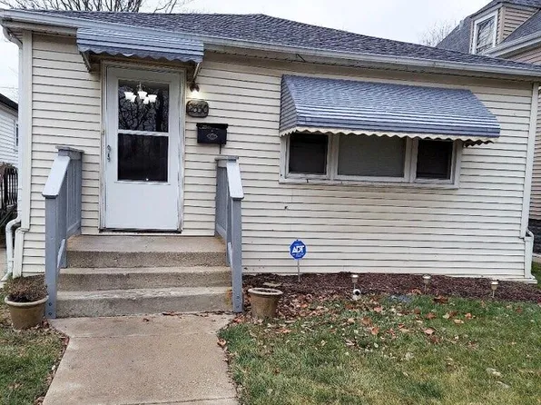 12530 S Wood St, Calumet Park, IL 60827