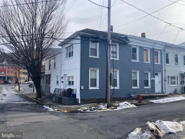 403 W Arch St, Pottsville, PA 17901