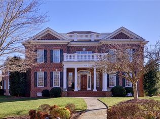 1628 Founders Hl, Williamsburg, VA