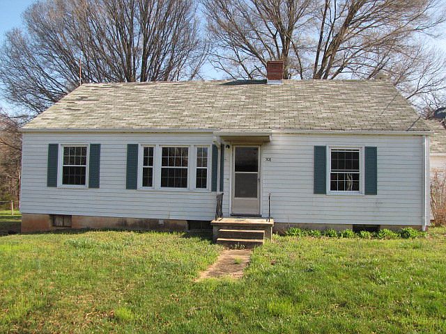 1st image of 508 Samuel Harris Ln