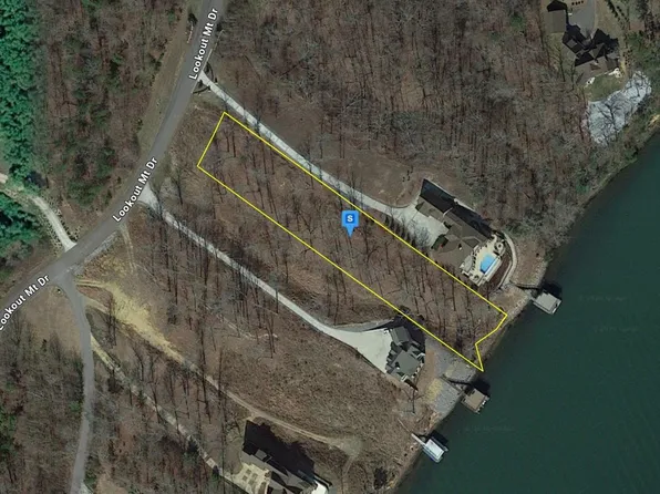 1695 Lookout Mountain Dr, Scottsboro, AL 35769