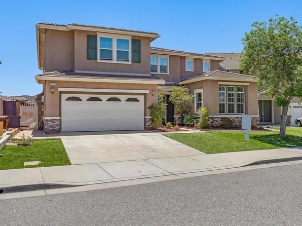 41013 Sunsprite St, Lake Elsinore, CA 92532