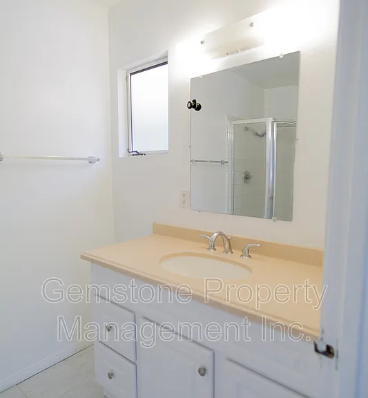 5220 Joan Ct — Photo 15