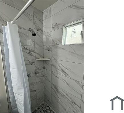 5th image of 1009 W Los Angeles Ave #1009