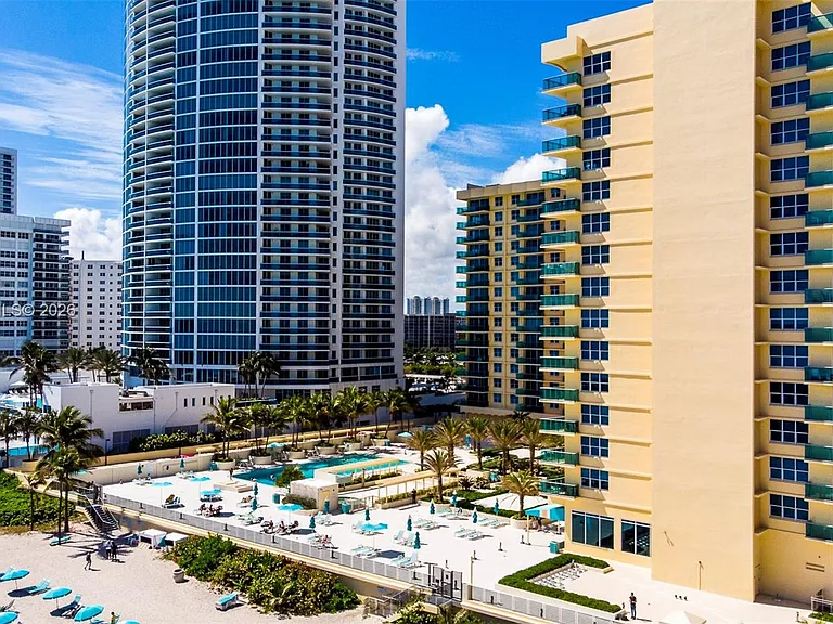 2501 S Ocean Dr #327 — Photo 24