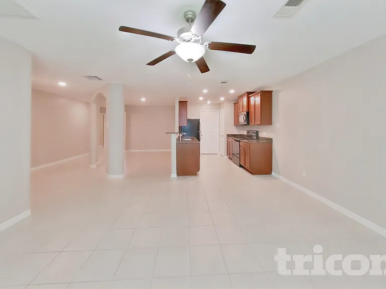 829 Painted Bison Dr — Photo 3