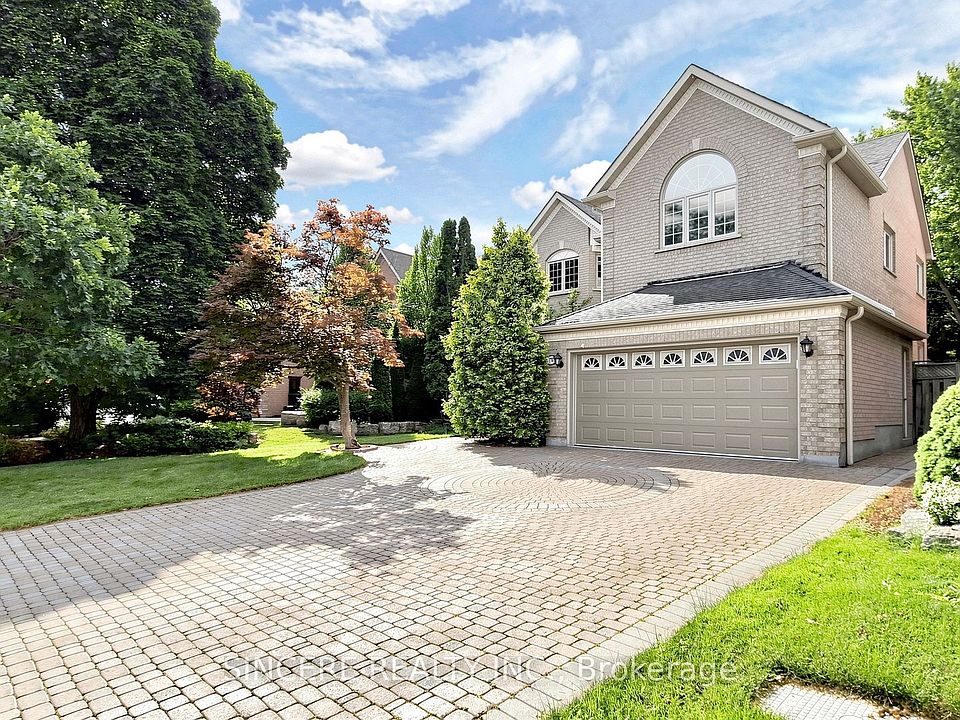 1st image of 76 Braeside Sq