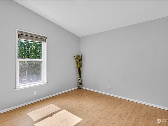 5th image of 9111 66th Avenue NW #135
