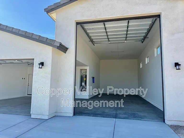 812 E Irvine Rd — Photo 19