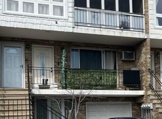 31 Lamped Loop #A3, Staten Island, NY 10314