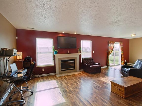2nd image of 3910 Candle Berry Dr