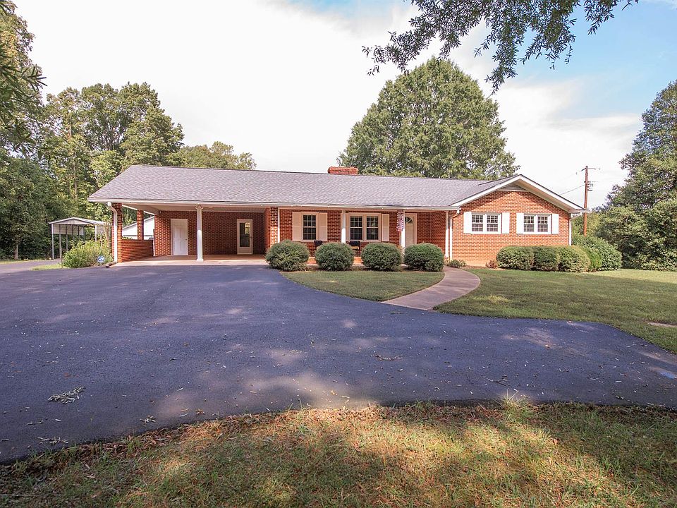 1st image of 3438 Huguenot Trl