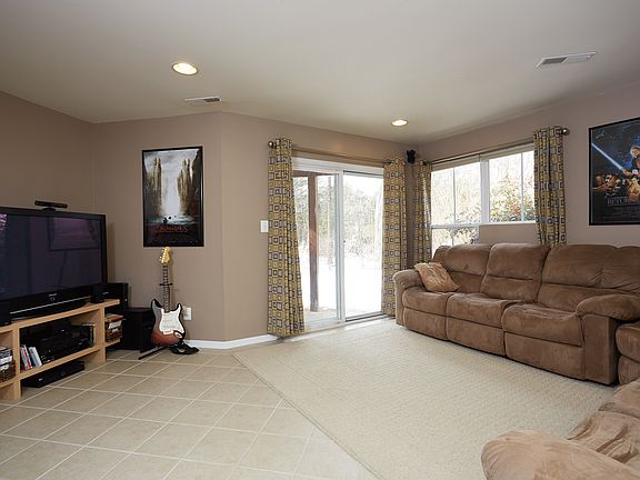 Lower Level Recreation Room