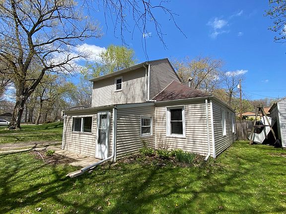 2nd image of 3124 W 40th Ave