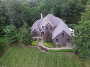 5331 Leffingwell Rd, Canfield, OH 44406