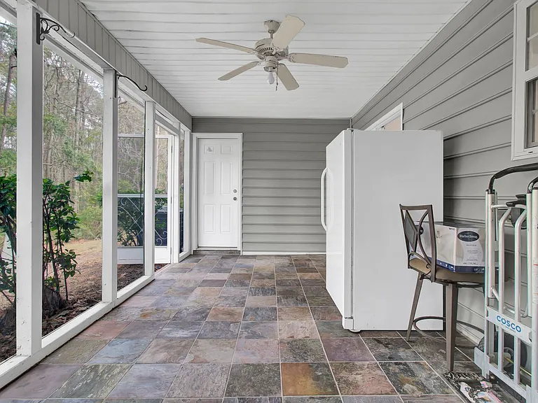 1443 Wellbrooke Ln — Photo 30