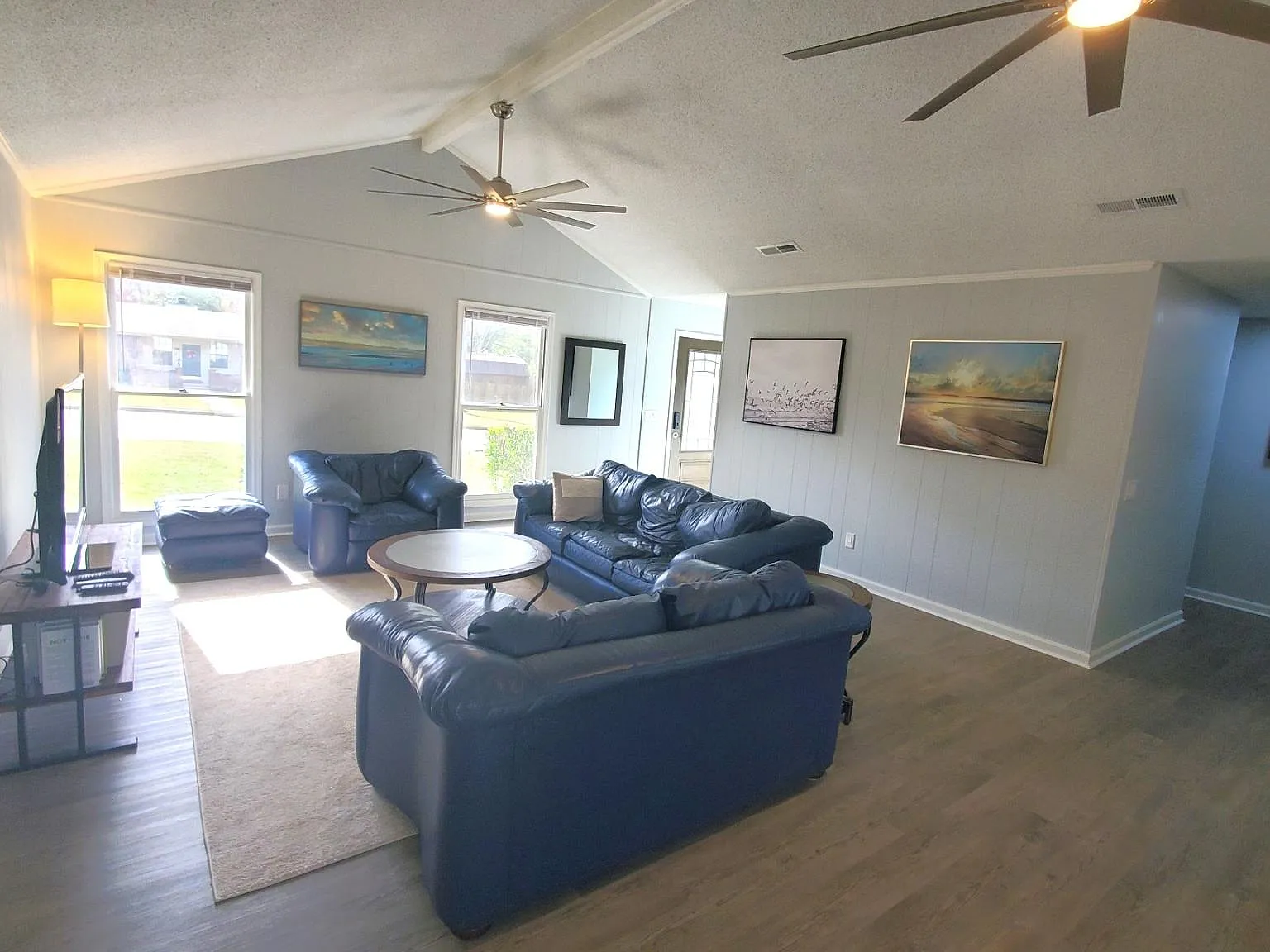 4 bed, 1665 sqft, $2,800 — Photo 1