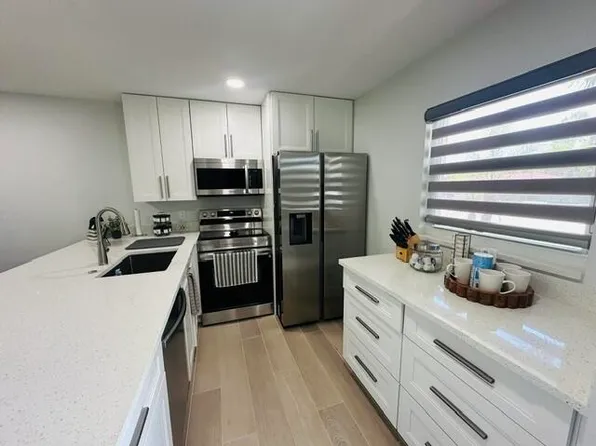 2601 NE 3rd Court #1050, Boynton Beach, FL 33435