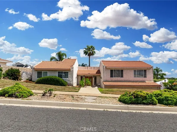8361 La Colina Dr, Alta Loma, CA 91701