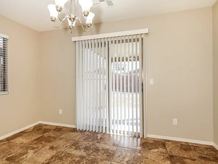 16245 W Calavar Rd — Photo 6