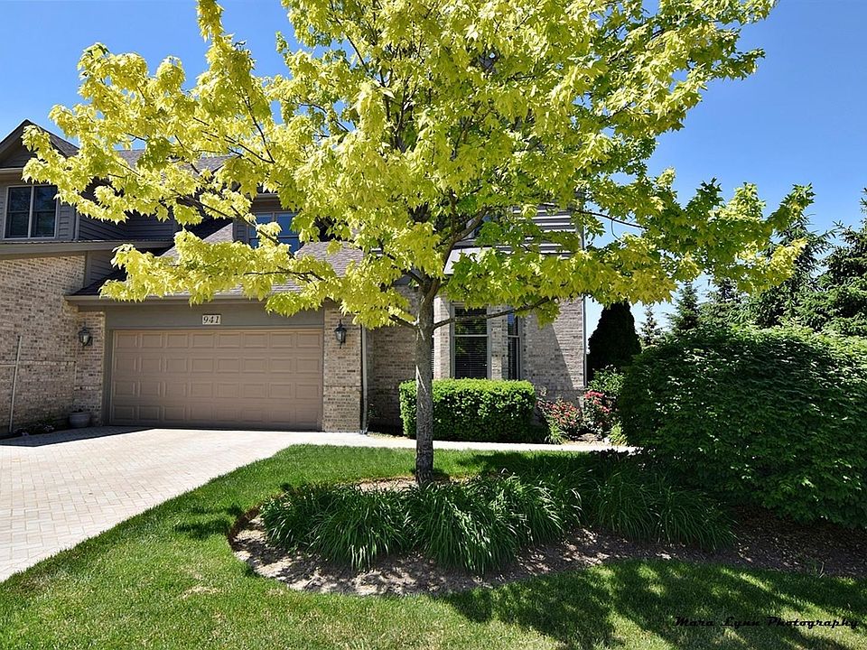 1st image of 941 Oak Crest Ln