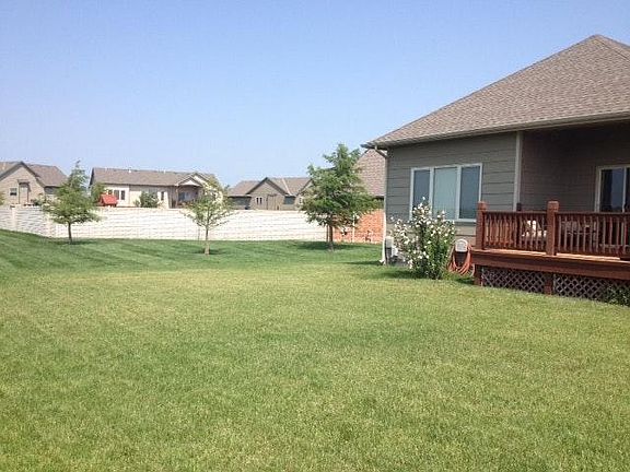 West towards the pool