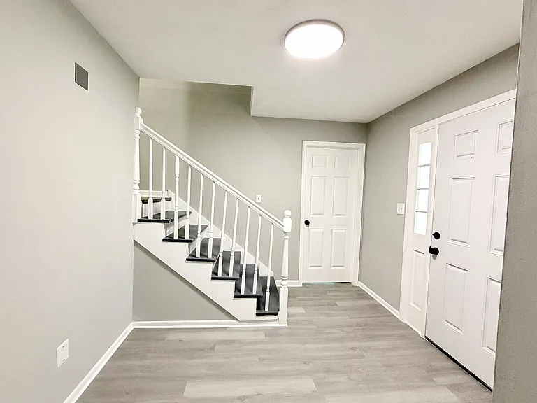 490 Tall Deer Dr — Photo 8