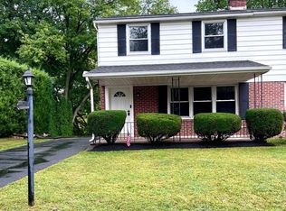 1424 Commonwealth Blvd, Reading, PA 19607