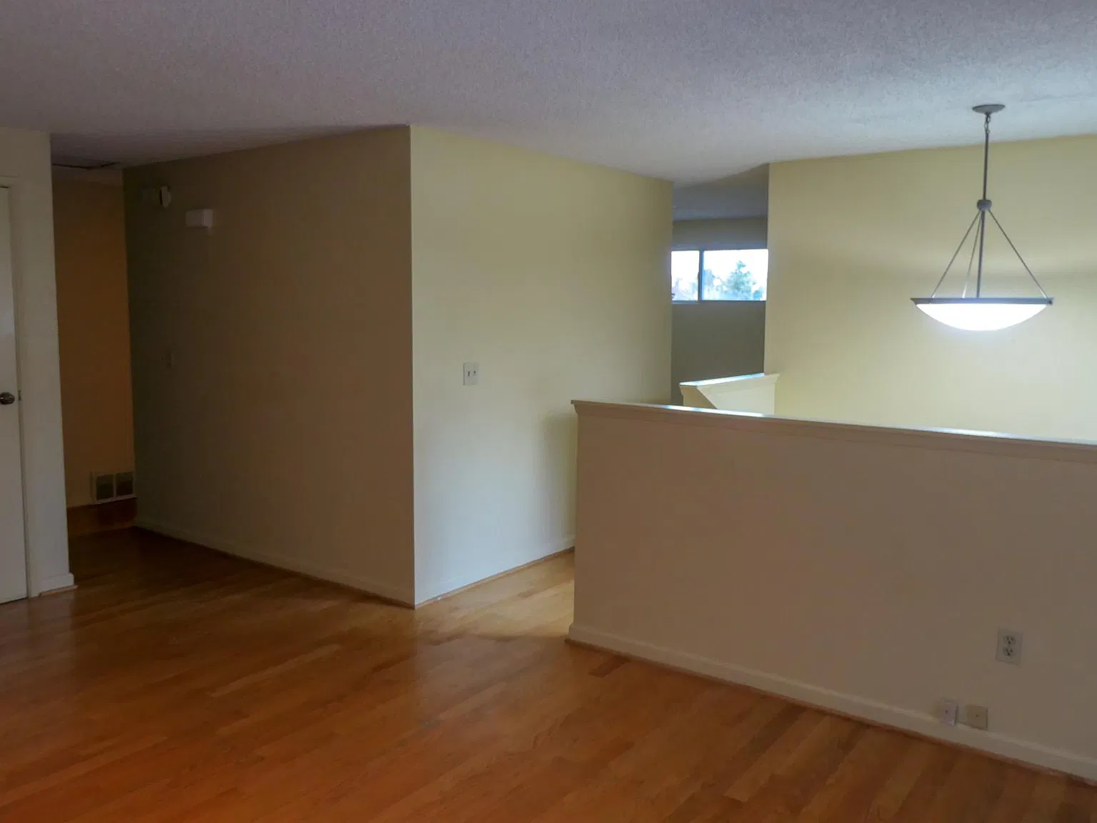 4 bed, 1900 sqft, $3,900 — Photo 4