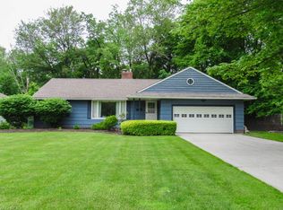 350 Fairlawn Dr, Richmond Heights, OH 44143