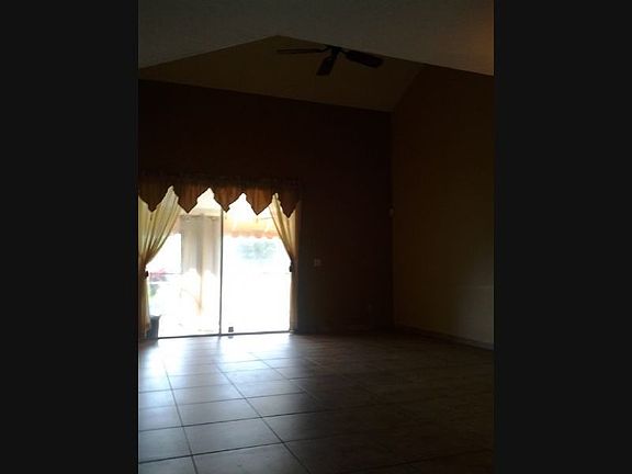4th image of 2915 Langley Park Ct