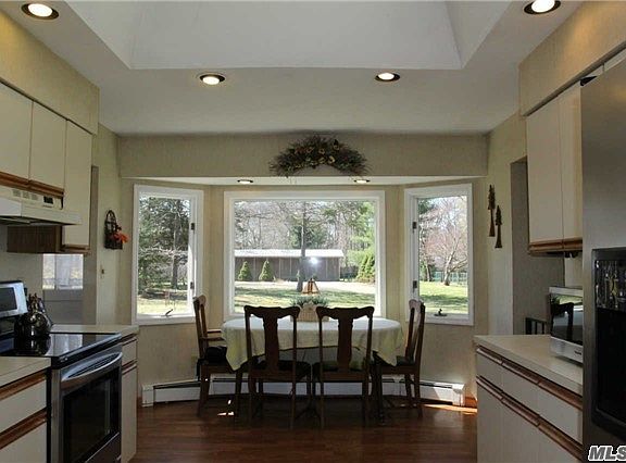 2nd image of 94 Brooksite Dr