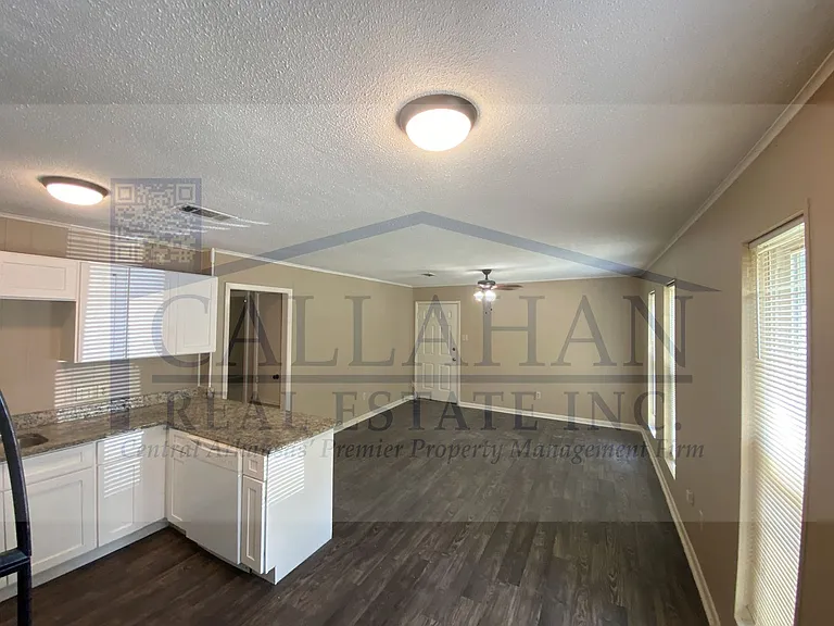 3502 Gum St — Photo 11