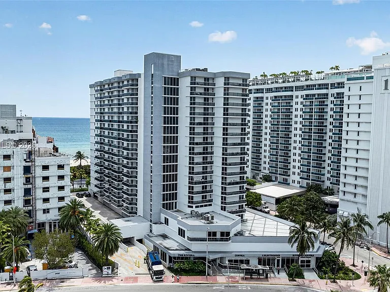 2401 Collins Ave #1107 — Photo 35