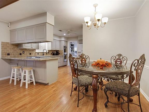 2nd image of 510 Idlewood Dr