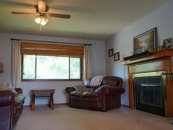 4th image of 13314 Courtney Dr