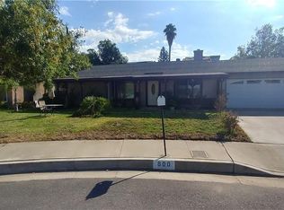 800 Belinda Ln, Redlands, CA 92374