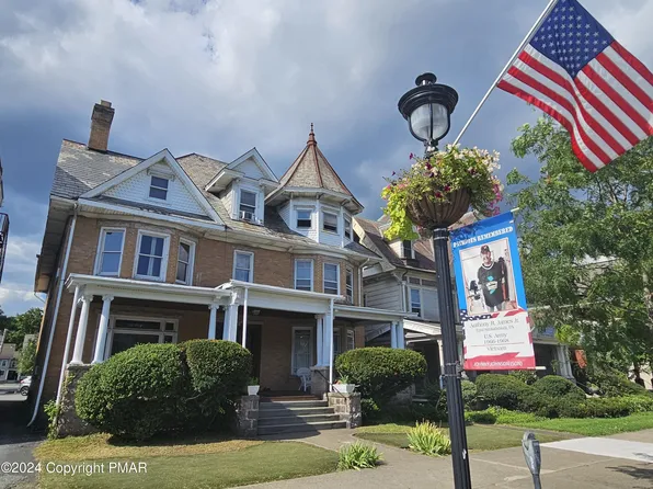 804 Main St, Stroudsburg, PA 18360