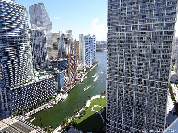 2nd image of 500 Brickell Ave APT 4005